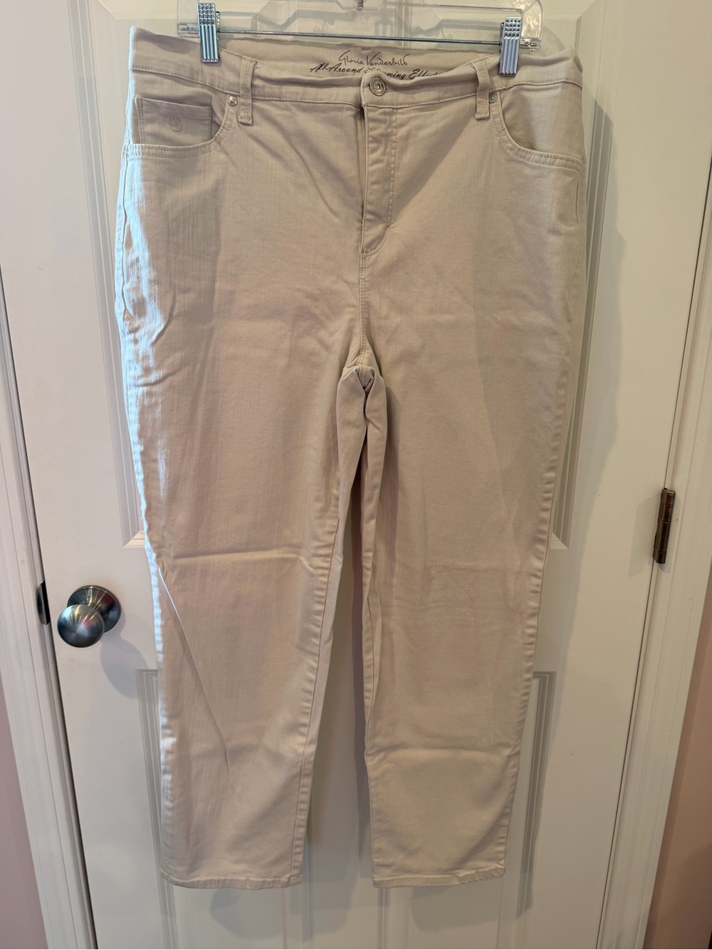 Gloria Vanderbilt All Around Slimming Effect Tan Jeans Size 16